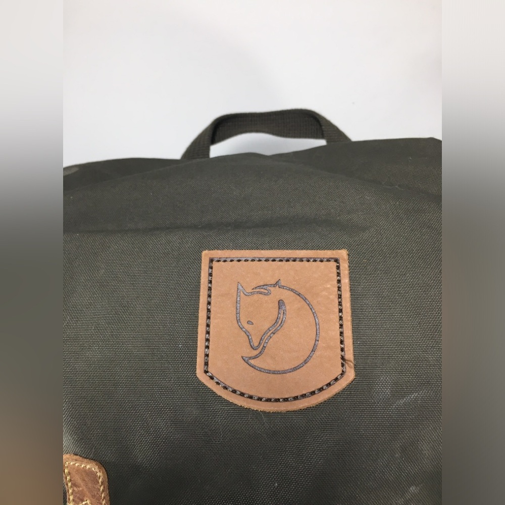 Fjallraven Kanken No2 Backpack Brown Laptop Everyday Ruck School Hiking Work Bag - Picture 3 of 12